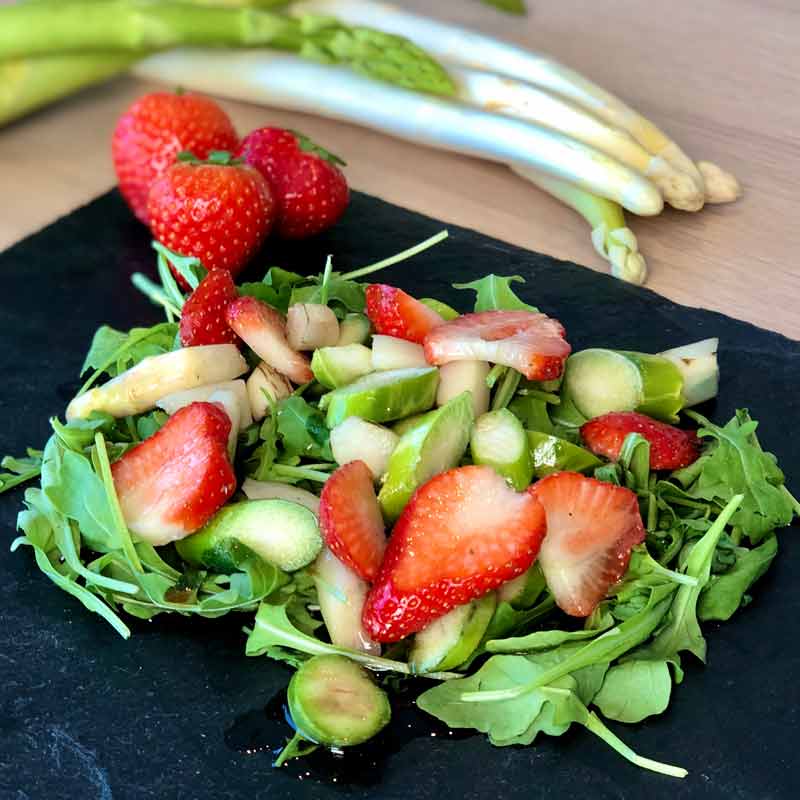 Spargel-Erdbeer Salat