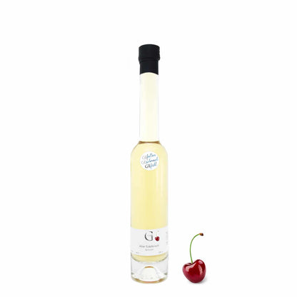 Alte Edelkirsch Schnaps