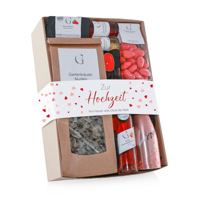 Zur Hochzeit Geschenkset von Genial Genießen mit edlem Williams Christ Brand, BeSecco Rosé, Weinbergpfirsich Likör und Granatapfel Balsam in Geschenkbox